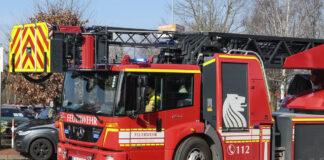 Drehleiterfahrzeug der Feuerwehr Langenhagen