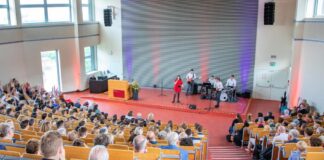 Promotionsfeier: Die Band Medicine for the Soul begeisterte das Publikum mit Jazz- und Popsongs.