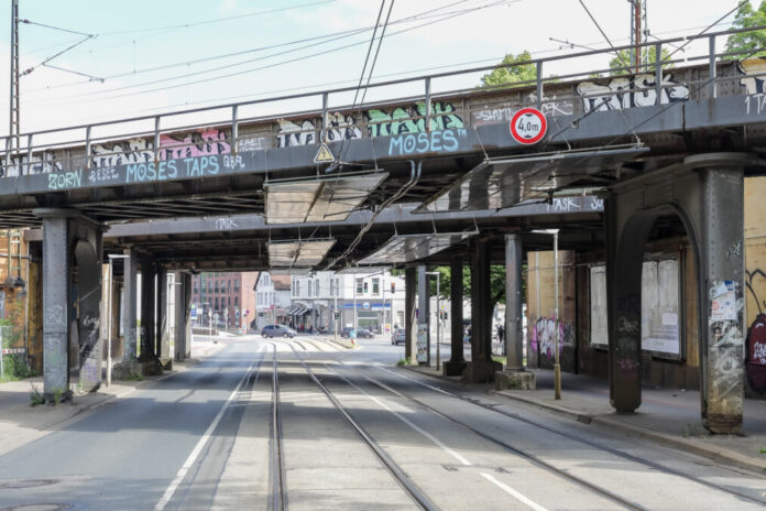Engelbosteler Damm Engelbosteler Damm / Bahnhof Nordstadt