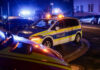 Polizei und Feuerwehrfahrzeuge