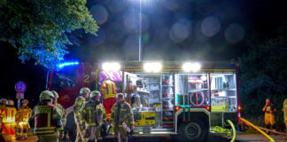 Laubengroßbrand in Lehrte