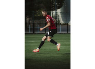 Hannoversche Volksbank wird neuer Ärmelpartner von Hannover 96 Maik Nawrocki im neuen Trikot von Hannover 96.