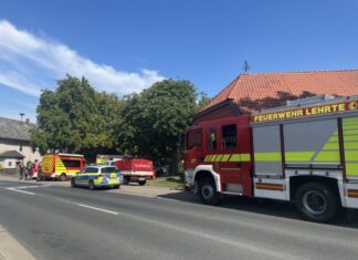 Handy löst Fehlalarm aus: Großeinsatz bei Lehrte Einsatzkräfte in Röddensen