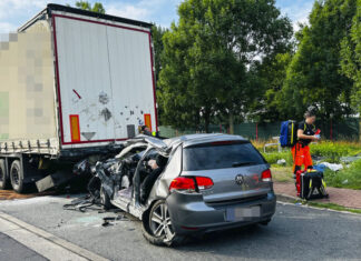 28-Jähriger stirbt bei Unfall auf A2 – Drei Mitfahrende schwer verletzt Tödlicher Verkehrsunfall an der A2