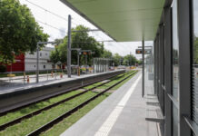 Alkohol- und Rauchverbot auf Hochbahnsteigen: Neue ÜSTRA-Regelung ab 2026 Hochbahnsteig Alter Flughafen