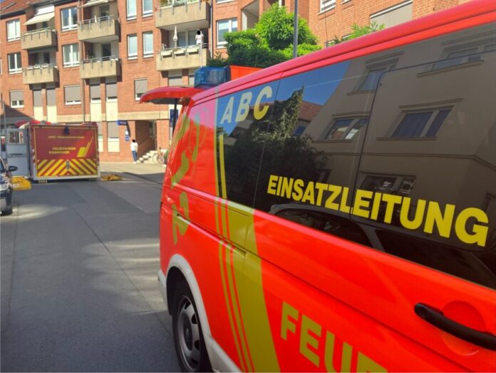 Gefahrgutspezialisten im Einsatz.