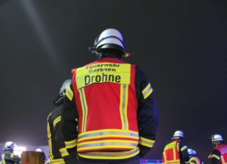 Drohnenübung der Stadtfeuerwehr Garbsen über der Europa-Allee Drohenübung über der Europa-Allee