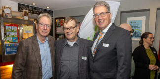Der ehemalige infra-Geschäftsführer Stefan Harcke und die heutige infra-Spitze mit Martin Vey und Christian Weske (von links).