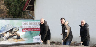 1. Spatenstich / Warmhaus für Riesenschidkröten im Erlebnis-Zoo Hannover.