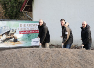 Rückkehr der Riesenschildkröten: Erlebnis-Zoo Hannover startet Bau des neuen Warmhauses 1. Spatenstich / Warmhaus für Riesenschidkröten im Erlebnis-Zoo Hannover.