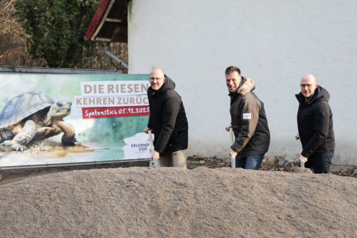 1. Spatenstich / Warmhaus für Riesenschidkröten im Erlebnis-Zoo Hannover.