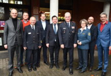 Neues Feuerwehr- und THW-Museum entsteht in Fulda: Gemeinsam gegründetes Leitmuseum mit bundesweiter Bedeutung Gruppenbild: Partner des neuen Museums.
