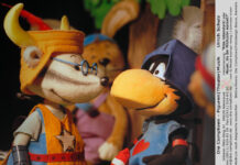 Figurentheater für Kinder in Langenhagen: „Alles rabenstark!“ im Haus der Jugend Alles rabenstark! oder Hauen, bis der Milchzahn wackelt?