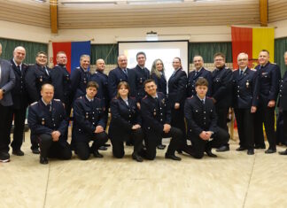 Jahreshauptversammlung der Ortsfeuerwehr Godshorn: Rückblick auf einsatzreiches Jahr und besondere Ehrungen Jahreshauptversammlung der Ortsfeuerwehr Godshorn