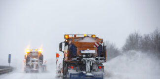 Schnee/Winterdienst/Glatteis/Schneefall
