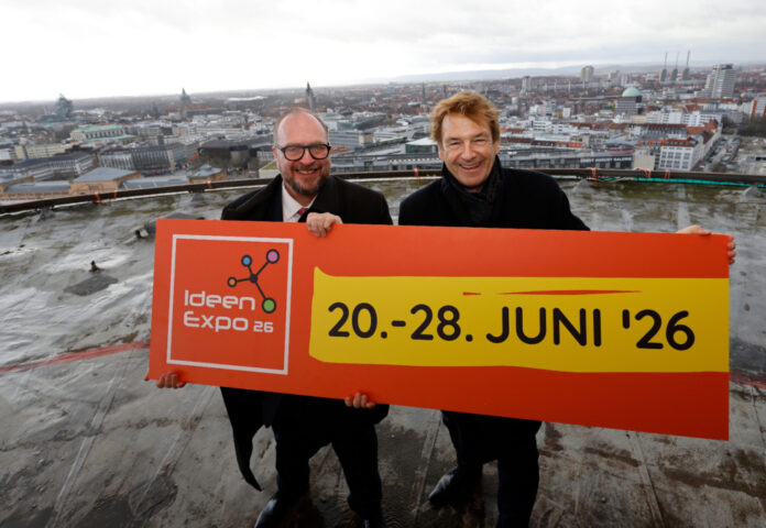 Leuchtturmprojekt IdeenExpo_Telemoritz erstrahlt in Orange