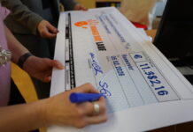 Finanzielle Unterstützung für den Frauennotruf Hannover: Spenden aus Orange-Day-Lauf 2025 übergeben Finanzielle Unterstützung für "Frauennotruf Hannover": Übergabe des Erlöses des Orange-Day-Laufs 2025