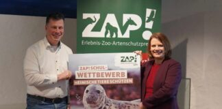 Zoogeschaeftsfuehrer Andreas M. Casdorff und die Nds. Kultusministerin Julia Willie Hamburg stellen das Thema fuer den ZAP 2026 vor