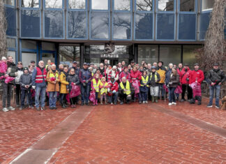 mehr als 70 fleißige helferinnen und helfer haben sich am samstag, 14. märz, zum frühjahrsputz in der kernstadt getroffen.