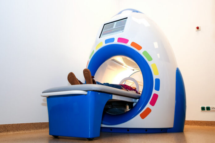 MRT-Simulator "Rakete" in der Kinderradiologie der Kinderklinik in der MHH