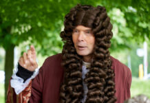 Stattreisen Hannover startet mit neuem Tourenprogramm in die Saison Bei der Tour „Lebendige Altstadt” treffen Gäste auch auf den Universalgelehrten Gottfried Wilhelm Leibniz