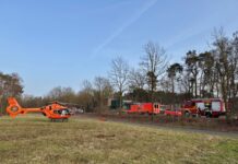 Tödlicher Unfall auf der K332 bei Poggenhagen: Motorradfahrer stirbt Motorradfahrer stirbt bei Kollision mehrerer Fahrzeuge auf Kreisstraße bei Poggenhagen