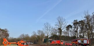 Motorradfahrer stirbt bei Kollision mehrerer Fahrzeuge auf Kreisstraße bei Poggenhagen