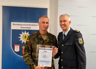 Zivilcourage nach Messerangriff am Hauptbahnhof Hannover gewürdigt Zivilcourageehrung in Hannover