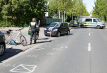 Schwerer Fahrradunfall in Hannover-Vinnhorst: Radfahrer lebensgefährlich verletzt Unfall zwischen PKW und Radfahrer