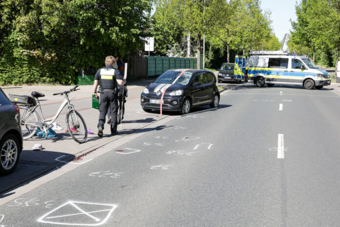 Unfall zwischen PKW und Radfahrer
