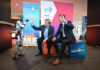 ideenexpo 2026 in hannover mit ausstellerrekord und mitmach-technik dr. volker schmidt und olaf lies mit einem humanoiden roboter von niedersachsenmetall.