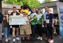 ZOO-RUN Hannover sammelt mehr als 9.000 Euro für den Artenschutz Scheckübergabe - 9.120 Euro für das Gibbon-Artenschutzprojekt