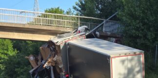 LKW-Unfall auf der A2: Zwei Männer sterben bei Unfall auf der Autobahn zwischen Hannover-Bothfeld und Langenhagen.