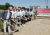 feuerwehrhaus godshorn: spatenstich für 11,4-millionen-projekt erfolgt feuerwehr godshorn - 1. spatenstich - neues feuerwehrhaus an der dieter-liedkte-straße in godshorn.