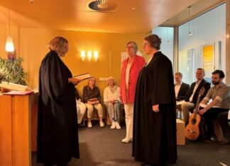 Hannover Airport begrüßt neue Flughafenseelsorgerin offiziell Hannover Airport: Einführung von Pastorin Kristin Winkelmann als neue Flughafenseelsorgerin.
