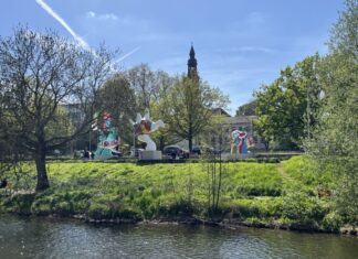 Spritz-Touren in Hannover: Stattreisen lockt ans Wasser Leineufer mit Nanas