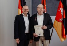 Paul-Eric Stolle erhält Niedersächsisches Verdienstkreuz Paul-Eric Stolle erhält das Niedersächsische Verdienstkreuz