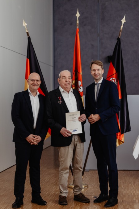 paul-eric stolle erhält das niedersächsische verdienstkreuz