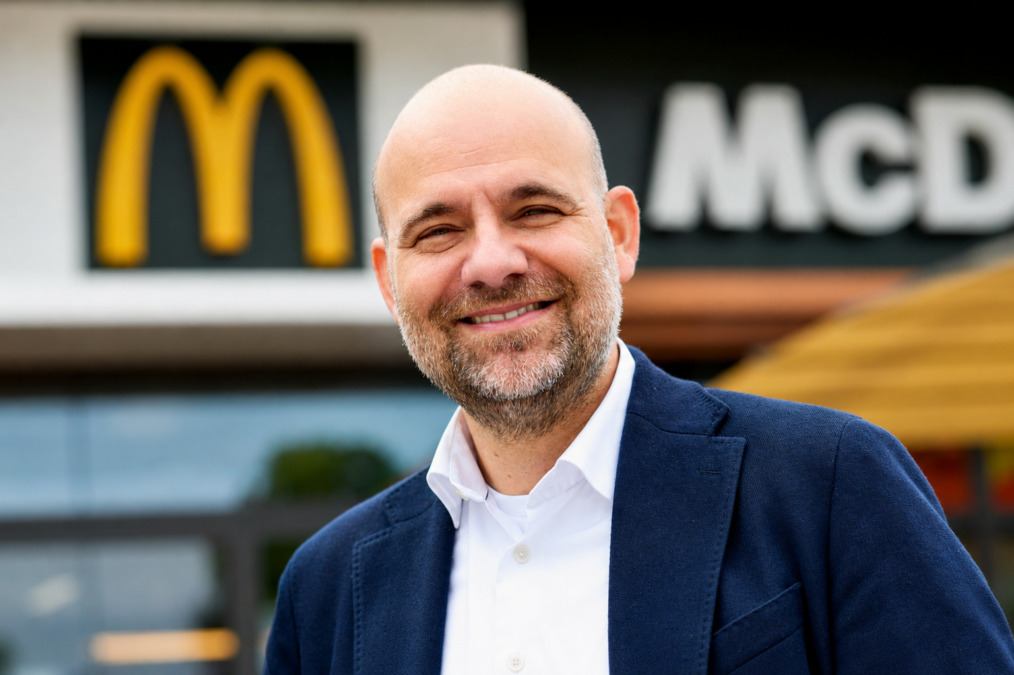 mcdonald's in langenhagen wird für 1,3 millionen euro modernisiert franchise-nehmer david ehmann.