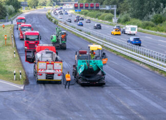 A37 bei Hannover: Fahrbahn zwischen Misburg und Beinhorn fertig Symbolbild: Autobahnbaustelle