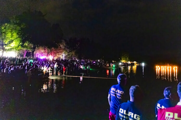 Seefest der DLRG am Silbersee in Langenhagen. Seefest der DLRG am Silbersee in Langenhagen.