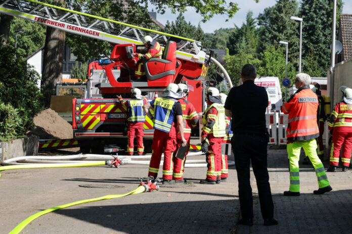 Brand - Neuwarmbüchen Brand im „Haus der Begegnung" in Isernhagen-Neuwarmbüchen.
