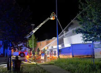 Brandstiftung in Hannover-Südstadt: Großbrand verursacht Millionenschaden Lagerhallenbrand in Hannovers Südstadt
