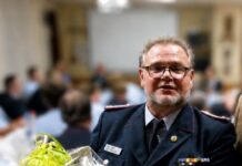 Dirk Wehde zum Ehrenortsbrandmeister der Ortsfeuerwehr Horst ernannt