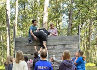langenhagen: 21 teilnehmende absolvieren sommer-juleica erlebnispädagogik the wall
