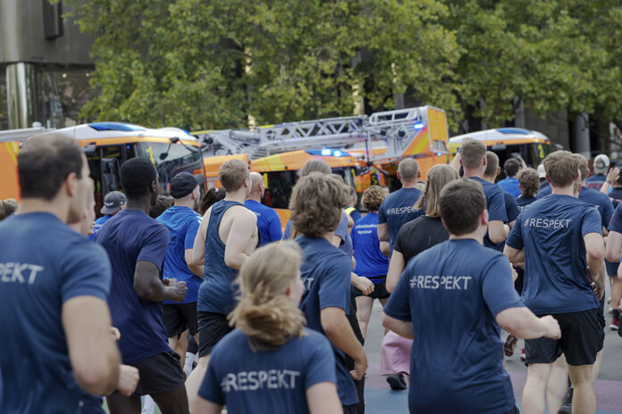 Run4Respect Hannover: Mehr als 1.000 Menschen setzen Zeichen gegen Gewalt.