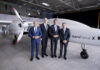 aerodata stellt neuen prototyp für unbemannte aufklärungsflüge vor rollout der aeroforce x von aerodata (v.l.n.r.): neset tükenmez, ceo aerodata, dietmar woidke, ministerpräsident brandenburg, olaf lies, ministerpräsident niedersachsen, und ole vörsmann, projektleiter bei aerodata.