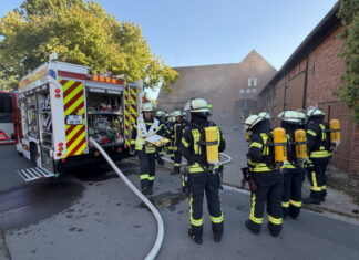 Feuerwehrübung in Kolenfeld: Drei Vermisste aus Gebäude gerettet Feuerwehr übt Menschenrettung in Kolenfeld