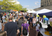 Flohmarkt in Kaltenweide bietet 140 Verkaufsstände Flohmarkt / Sommerfest