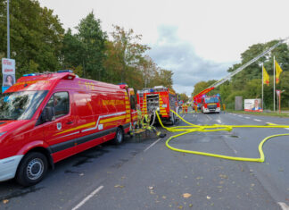 Sonderpostenmarkt in Seelze in Vollbrand